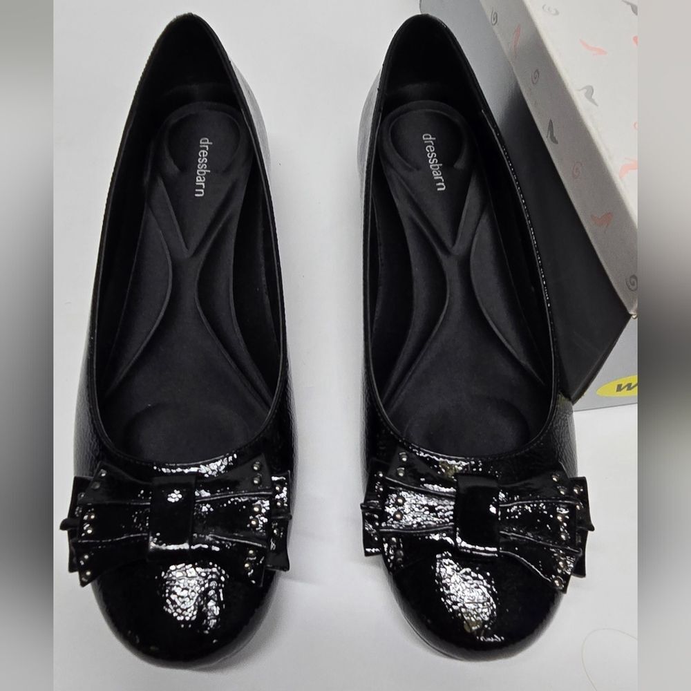 Dressbarn Women's Shiny Black Loafers